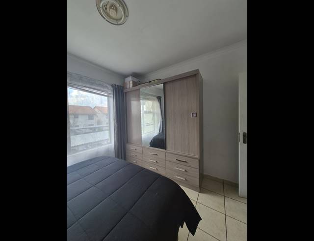 2 BEDROOM APARTMENT FOR SALE IN PARKRAND